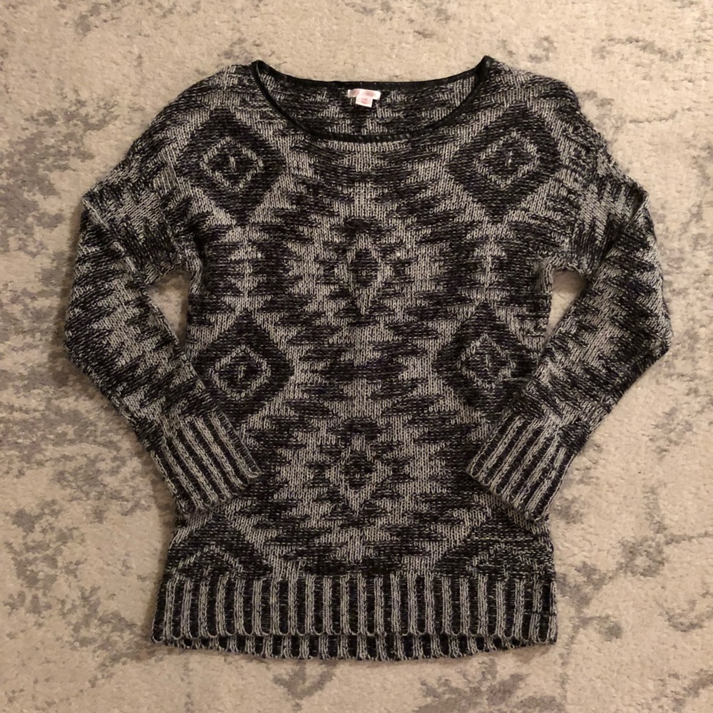 Black & white Nordic knit sweater - Picture 6 of 6